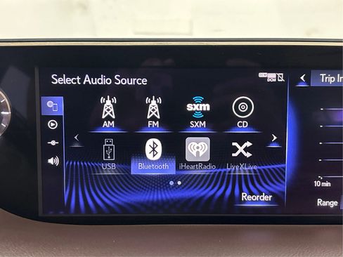 Used 2019 Lexus ES 350 w/ Premium Package image 46