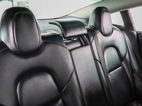 Used 2022 Tesla Model 3 Long Range image 25