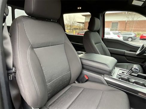 Used 2022 Ford F150 XLT w/ Equipment Group 302A High image 25