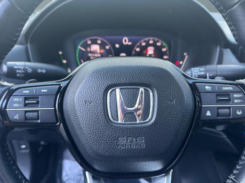 Used 2023 Honda Accord Touring image 16