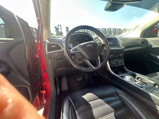 Used 2020 Ford Edge SEL w/ Convenience Package FWD image 14
