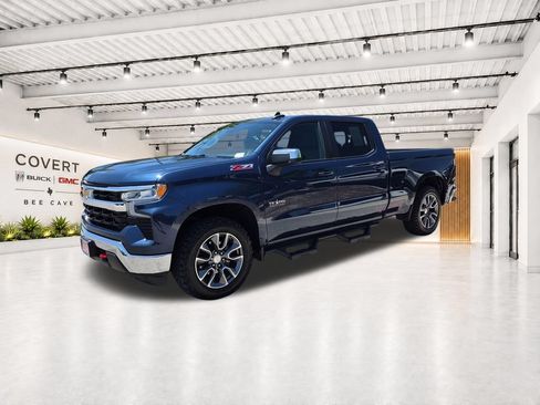 Used 2022 Chevrolet Silverado 1500 LT w/ Texas Edition Plus AWD/4WD image 4