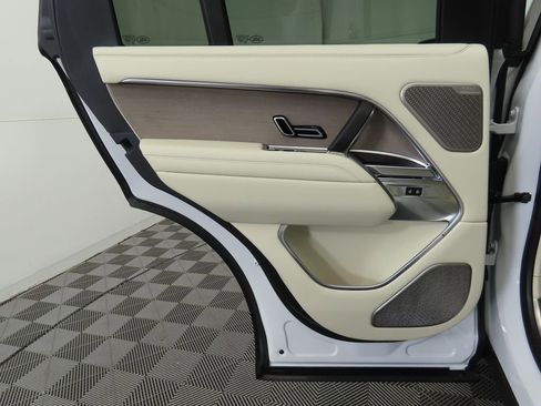 New 2025 Land Rover Range Rover Autobiography image 28