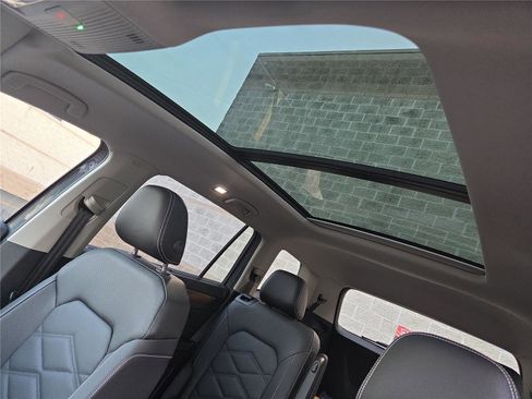 New 2026 Volkswagen Atlas SE image 25