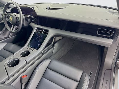 Certified 2024 Porsche Taycan image 30