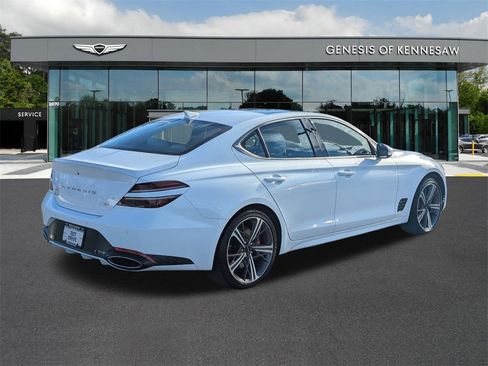 Used 2025 Genesis G70 2.5T w/ Sport Prestige Package image 7