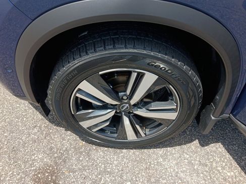 Used 2023 Nissan Rogue SL w/ SL Premium Package AWD/4WD image 27