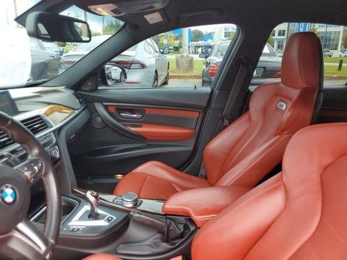 Used 2018 BMW M3 RWD image 21