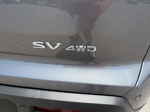 Used 2024 Nissan Pathfinder SV AWD/4WD image 35