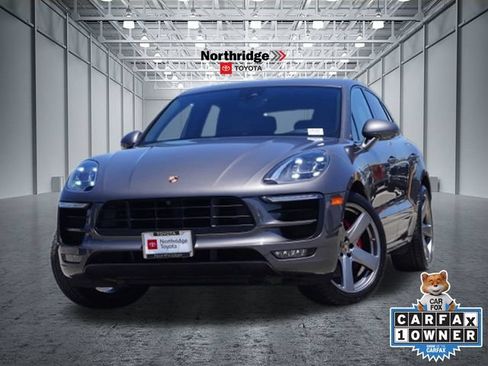 Used 2018 Porsche Macan GTS AWD/4WD image 1