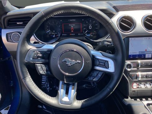 Used 2022 Ford Mustang GT Premium w/ Equipment Group 401A RWD image 17
