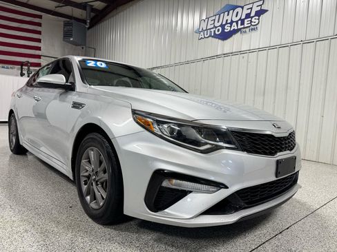 Used 2020 Kia Optima LX image 2