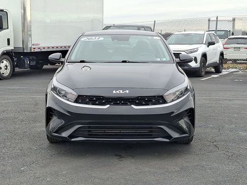 Certified 2023 Kia Forte LXS w/ LXS Technology Package image 2