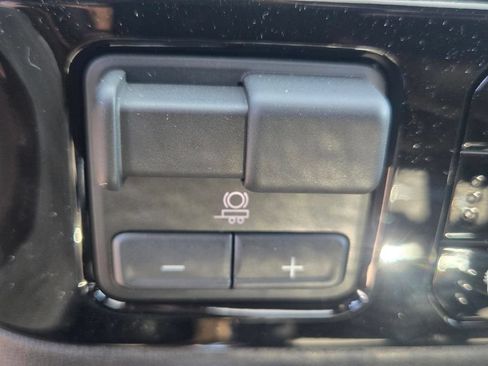 New 2026 Chevrolet Silverado 2500 High Country w/ Midnight Edition AWD/4WD image 25