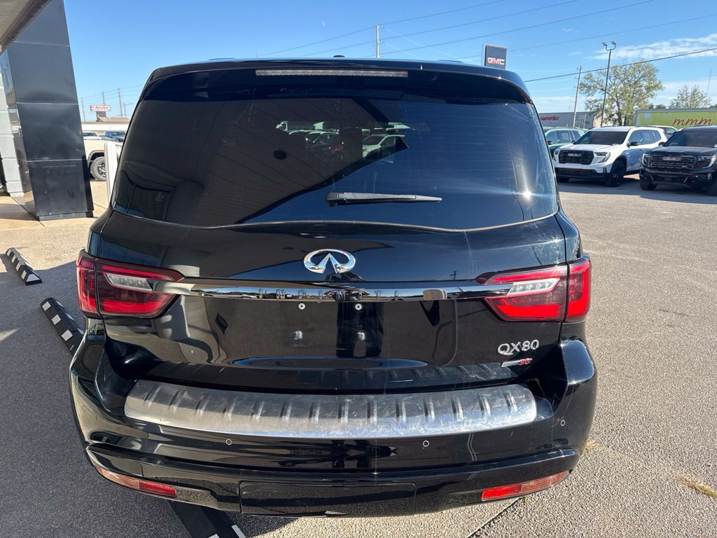 Used 2020 INFINITI QX80 Luxe w/ Edition 30 Package RWD image 4