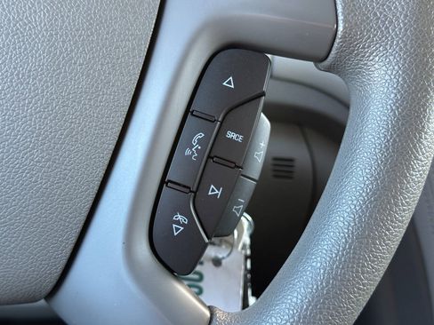 Used 2016 Chevrolet Traverse LS FWD image 41