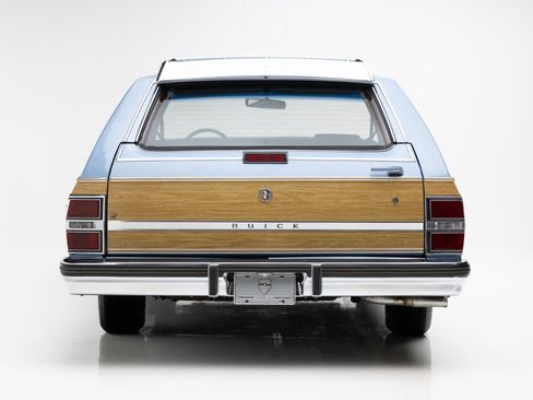 Used 1990 Buick Le Sabre Estate RWD image 7