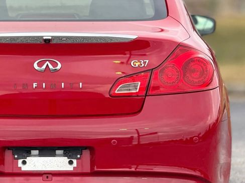 Used 2012 INFINITI G37 Journey w/ Premium Pkg image 14