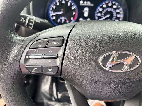 Used 2023 Hyundai Kona SE AWD/4WD image 21