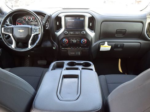 Used 2021 Chevrolet Silverado 1500 LT RWD image 5