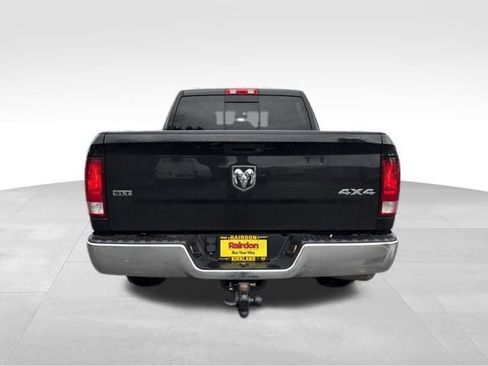 Used 2018 RAM 1500 Classic SLT image 7