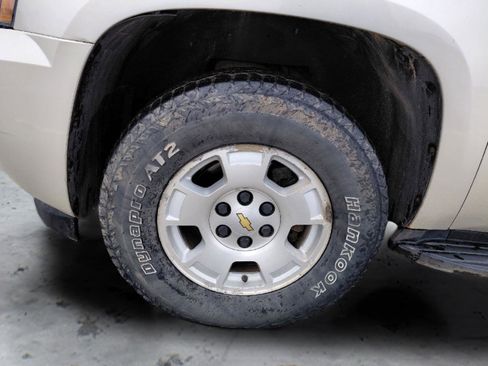 Used 2013 Chevrolet Tahoe LT image 11