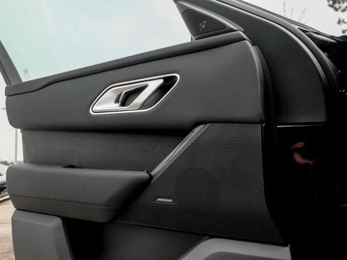 Used 2026 Land Rover Range Rover Velar S image 11