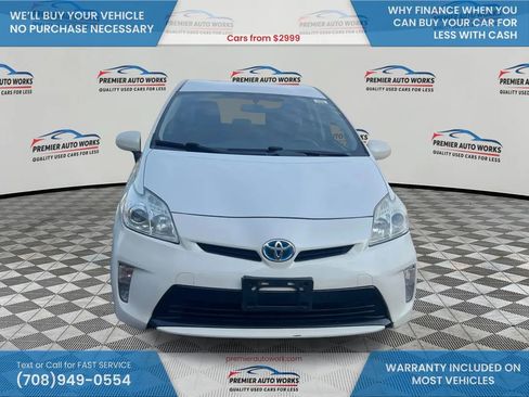 Used 2012 Toyota Prius Three FWD image 2