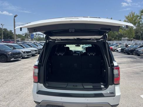 Used 2021 Ford Expedition Limited RWD image 7