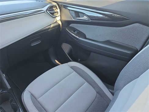 Used 2025 Chevrolet TrailBlazer LT image 19