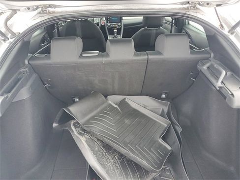 Used 2018 Honda Civic EX image 7
