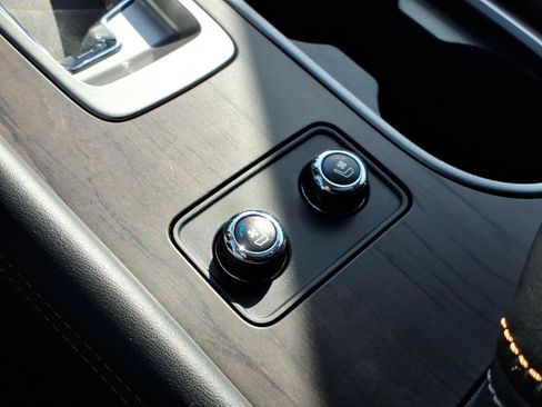 Used 2023 Nissan Murano Platinum AWD/4WD image 23