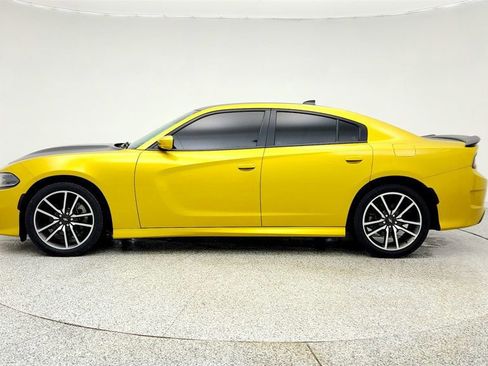 Used 2021 Dodge Charger R/T w/ Plus Group image 2