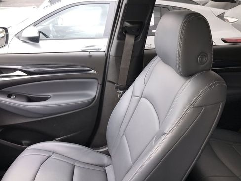 Used 2024 Buick Enclave Essence w/ Experience Buick Package image 25