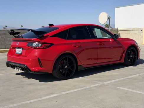 Used 2026 Honda Civic Type R image 10