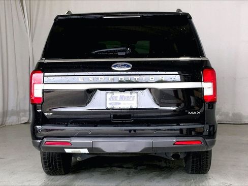 Used 2024 Ford Expedition Max XLT RWD image 4