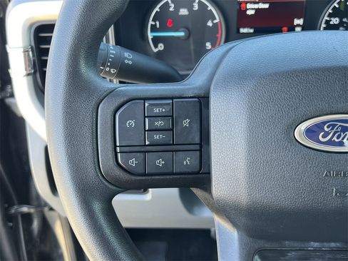 Used 2025 Ford F250 XLT w/ FX4 Off-Road Package image 14