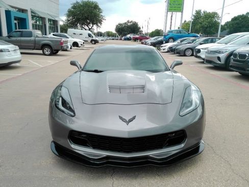 Used 2016 Chevrolet Corvette Stingray Coupe w/ 2LT Preferred Equipment Group RWD image 3
