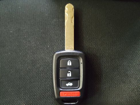 Used 2019 Honda Civic LX image 32