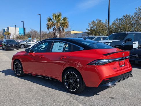 New 2026 Nissan Sentra SR w/ SR Premium Package image 6