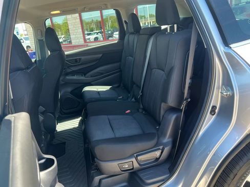 Used 2024 Subaru Ascent 8-Passenger AWD/4WD image 9