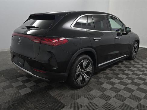 Used 2023 Mercedes-Benz EQE 350+ SUV image 11
