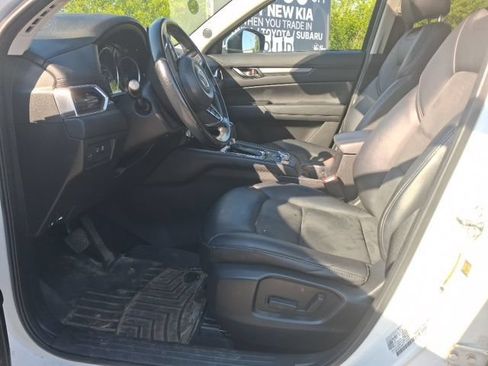 Used 2018 MAZDA CX-5 Touring w/ Preferred Equipment Package AWD/4WD image 7