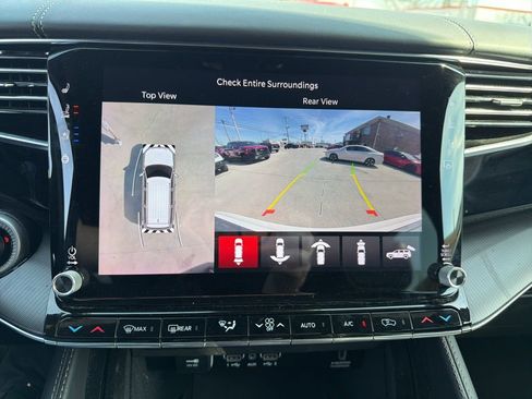 Used 2024 Jeep Grand Wagoneer L Series II w/ Quick Order Packagew 28T AWD/4WD image 24