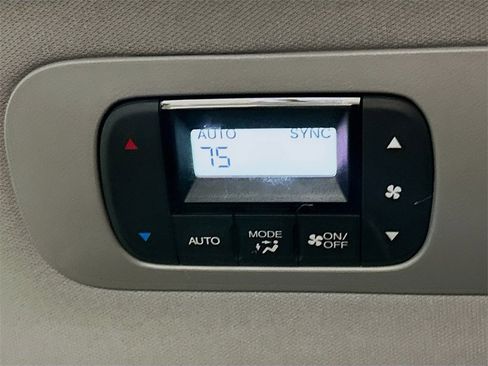 Used 2023 Honda Odyssey Elite image 25