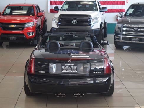 Used 2005 Cadillac XLR RWD image 25