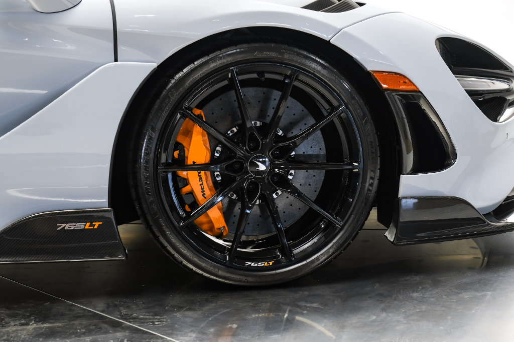 Used 2022 McLaren 765LT RWD image 47