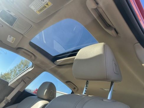 Used 2022 Acura TLX w/ Technology Package image 32