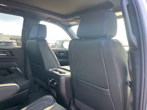 New 2026 GMC Yukon Denali w/ Sun & Power Step Package image 49