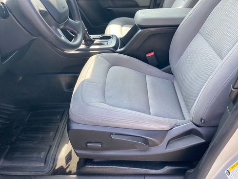 Used 2018 Chevrolet Colorado W/T image 8